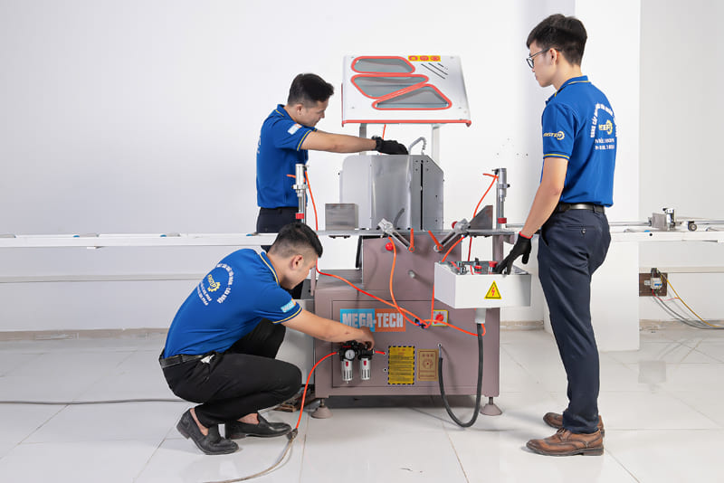 máy cắt nhôm 1 đầu 08-3