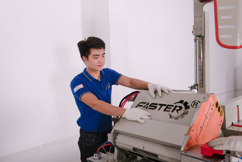 máy cắt nhôm được nhập khẩu 100%