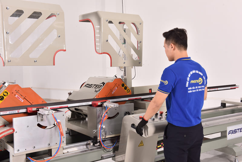 máy cắt nhôm 2 đầu Faster