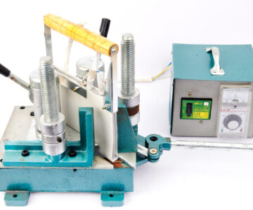 Máy hàn cửa nhựa cầm tay