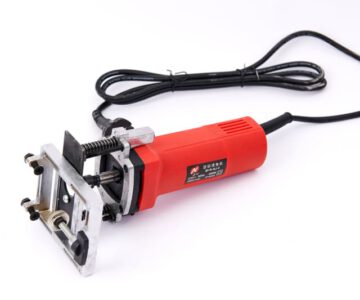 máy khoan rãnh thoát nước cửa nhựa1